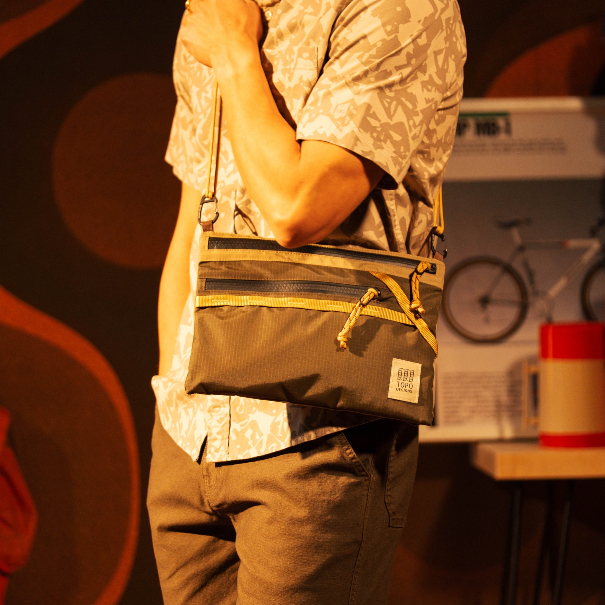 Mountain Accessory Shoulder Bag 1L vue 2 Topo Designs