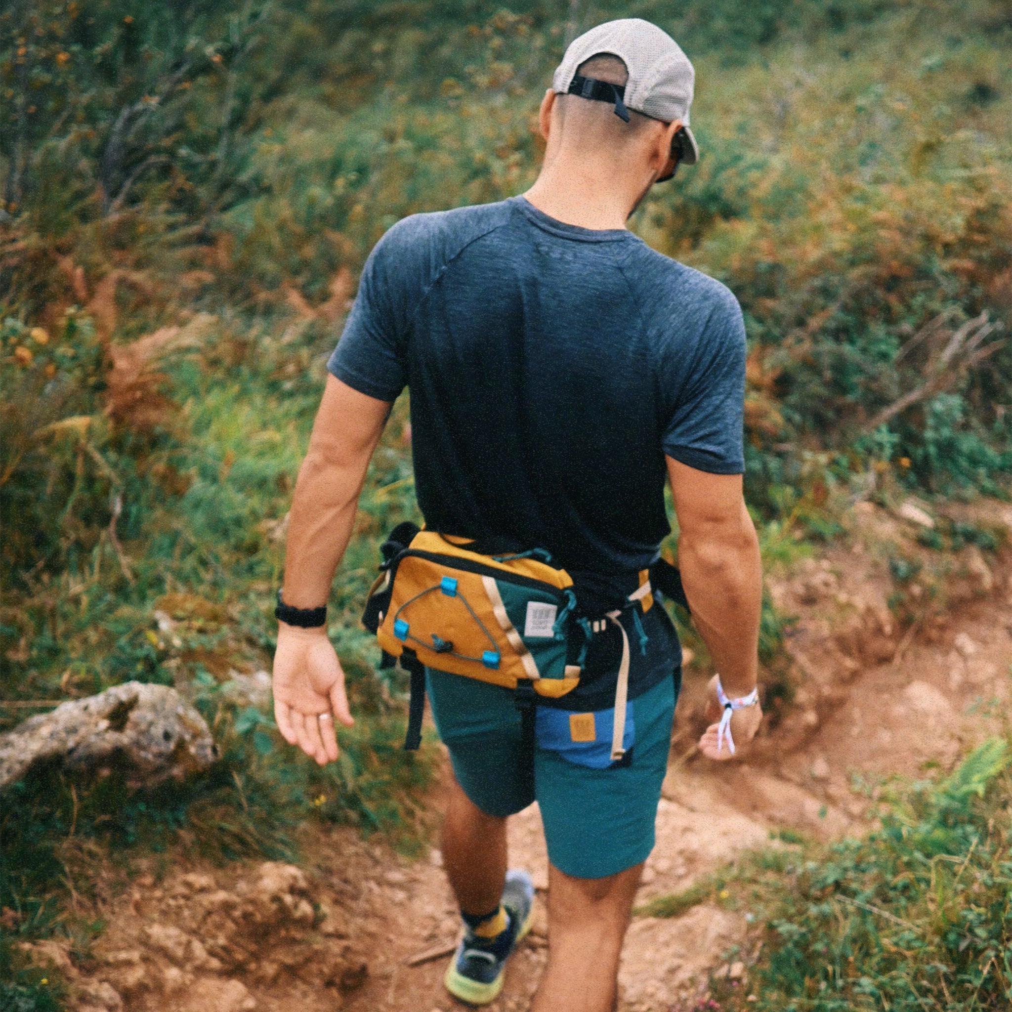 Mountain Hydro Hip Pack 4.4L vue 2 Topo Designs