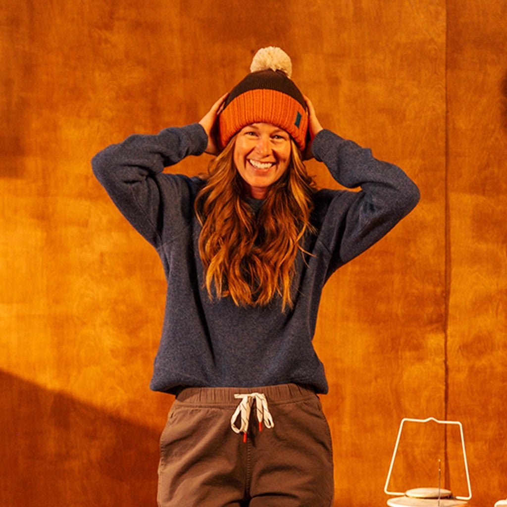 Pompom Beanie vue 2 Topo Designs