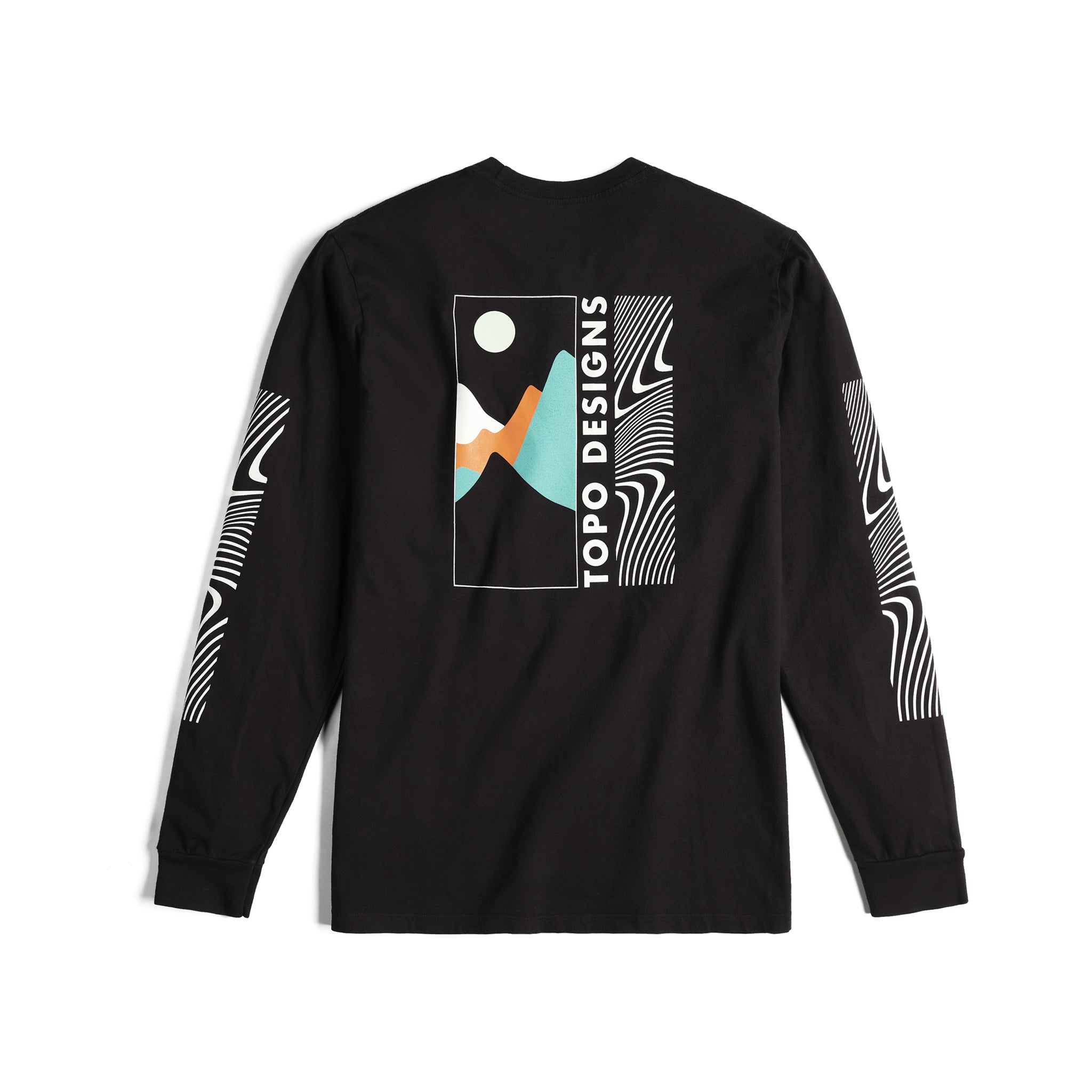 Mountain Waves Longsleeve Graphic Tee in "Black"