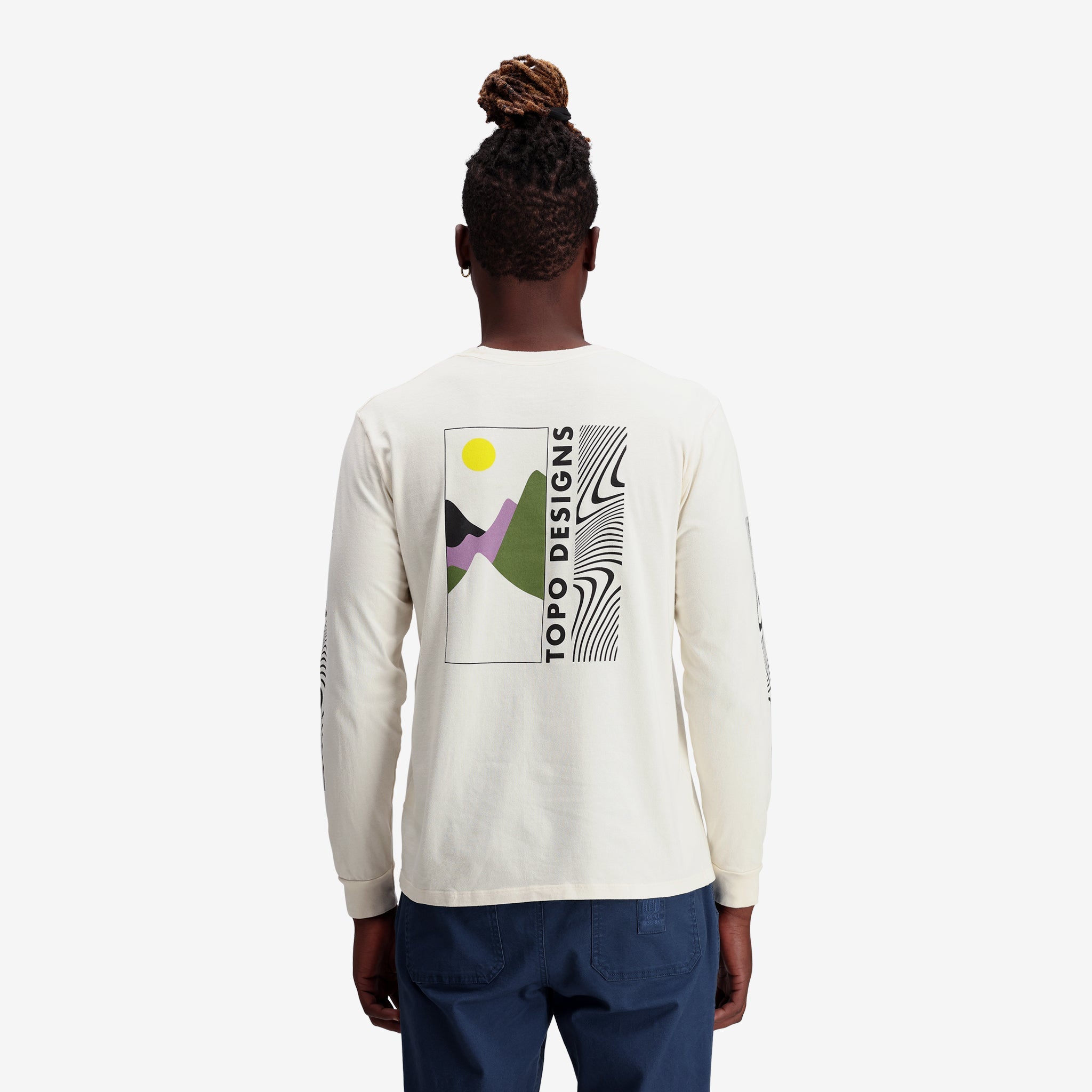 General shot Mountain Waves Longsleeve Graphic Tee