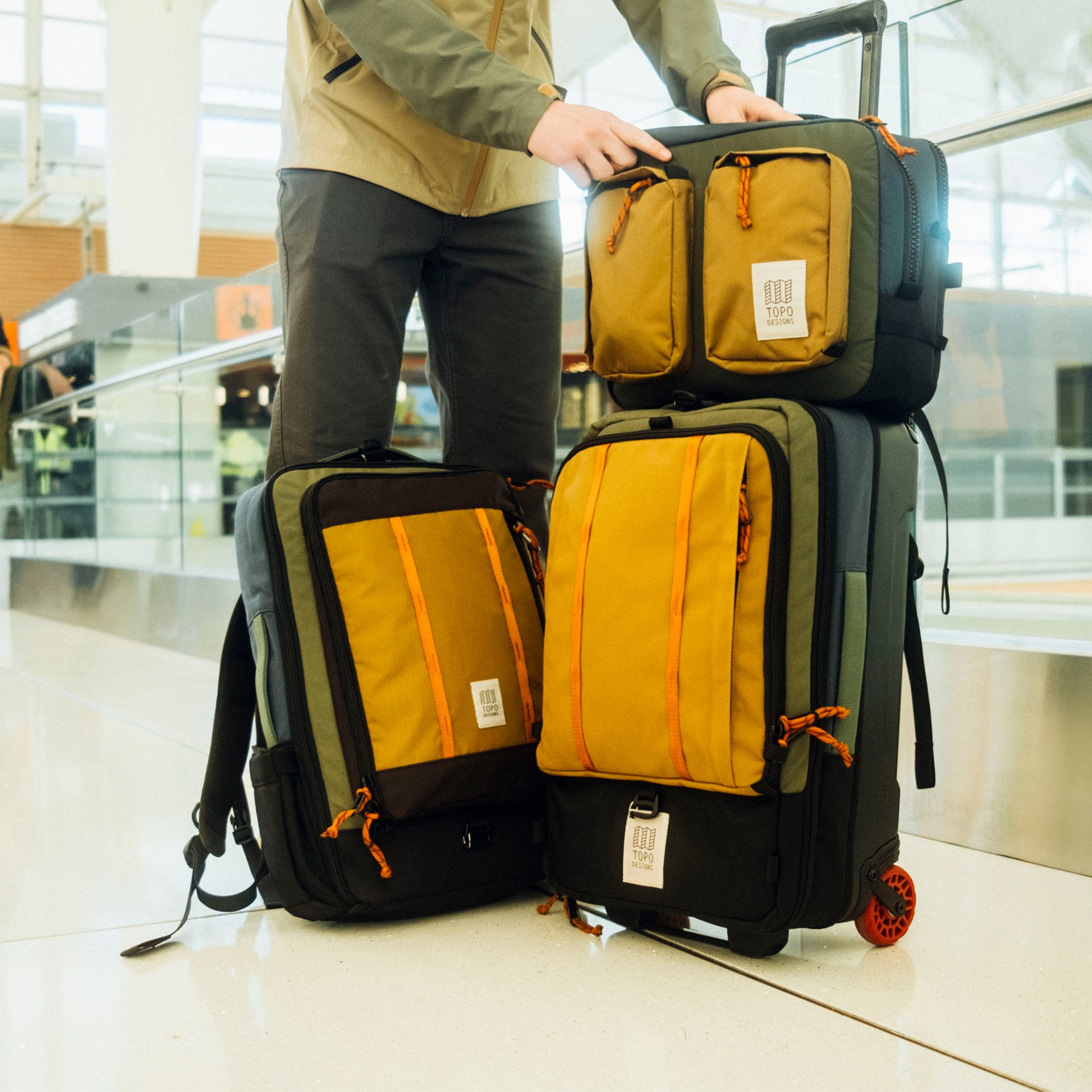 ウェア TOPO DESIGNS /  FOODIE TOPO DESIGNS Europe: Outdoor Bags & Apparel, Mountain Culture