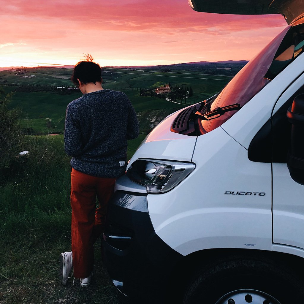 Wie man für einen Roadtrip durch Europa packt