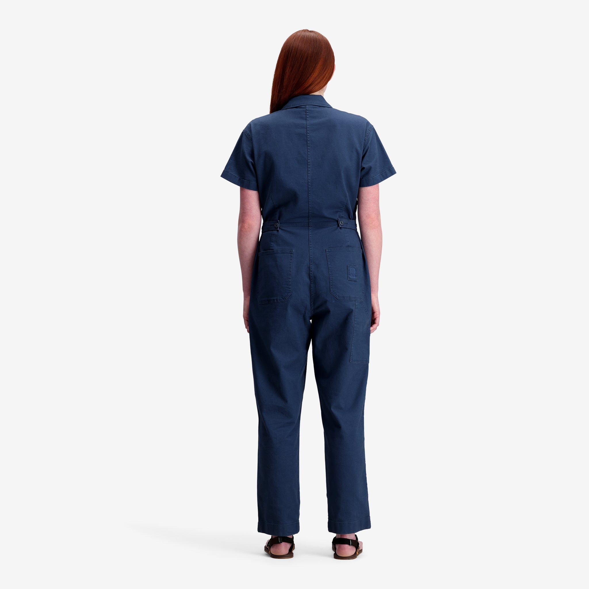 Gesamtansicht des Dirt Coverall W in "Dark Denim".