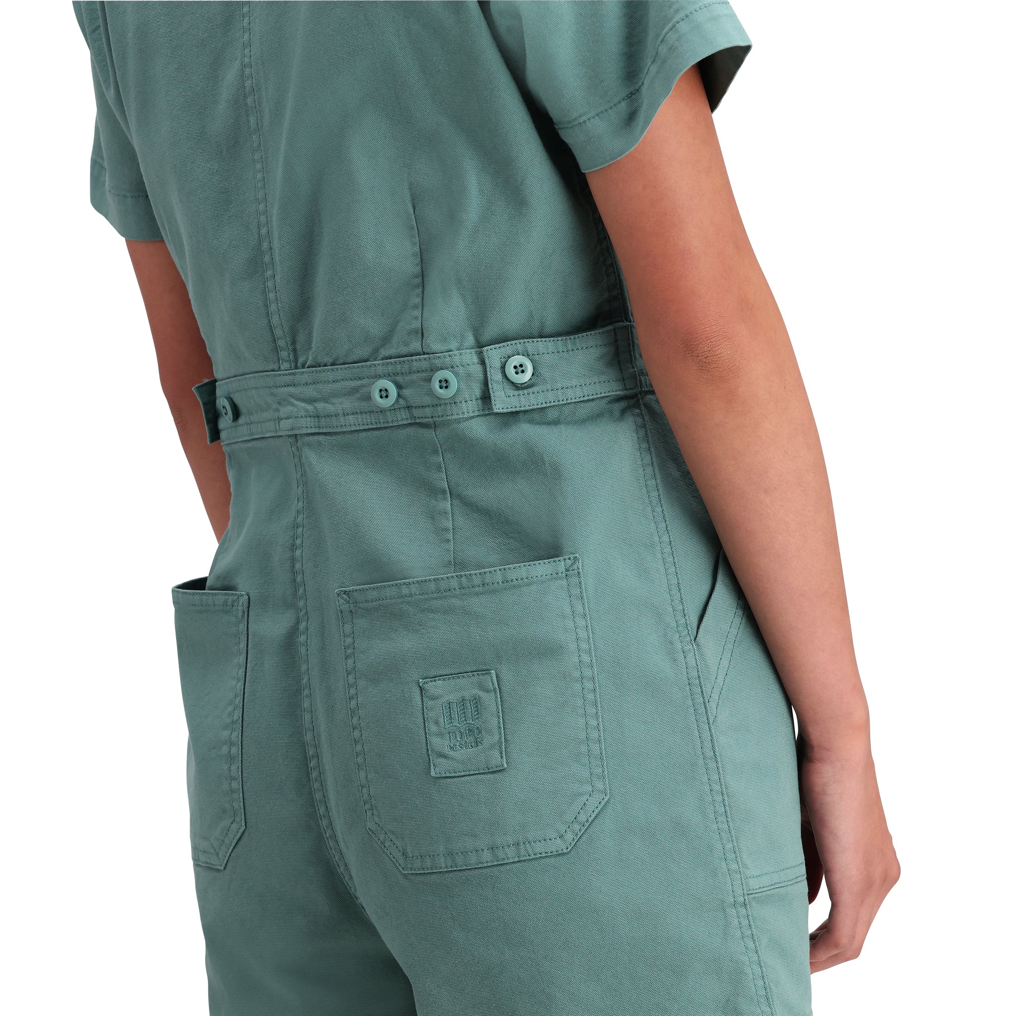 Detailaufnahme des Topo Designs Dirt Romper - Damen in "Sea Pine"