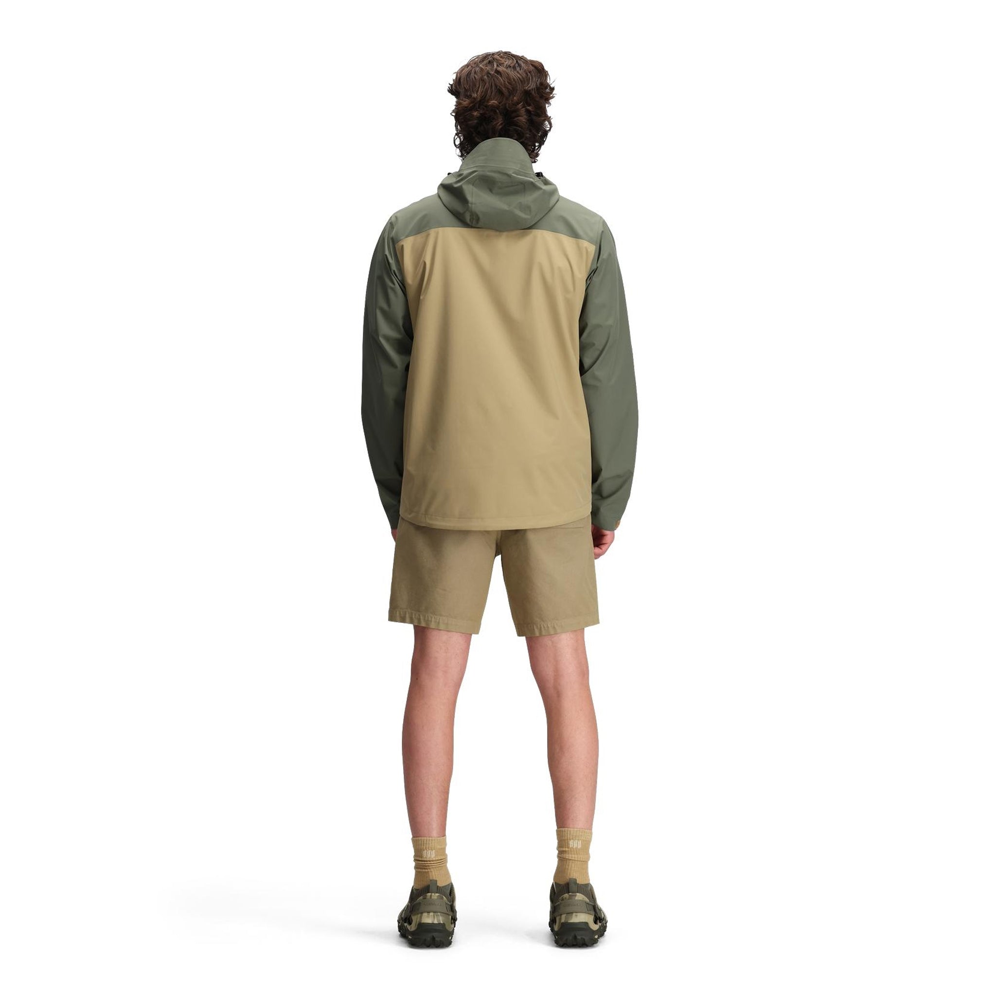 Allgemeine Rückenmodellaufnahme von Topo Designs Global Jacket - Herren in "Beetle / Elmwood"