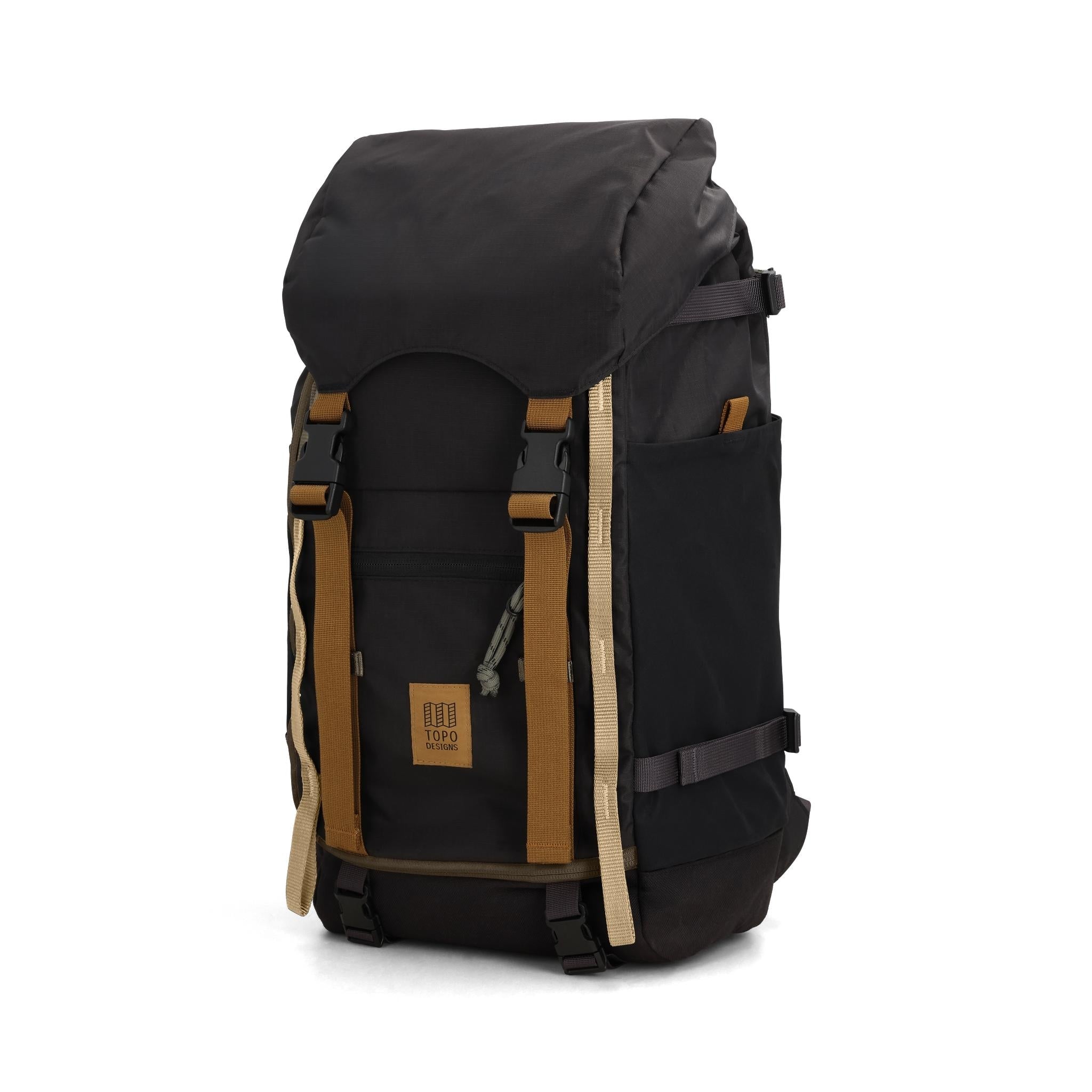 Frontansicht des Topo Designs Rover Trail Pack 22L in "Schwarz / Neutral"