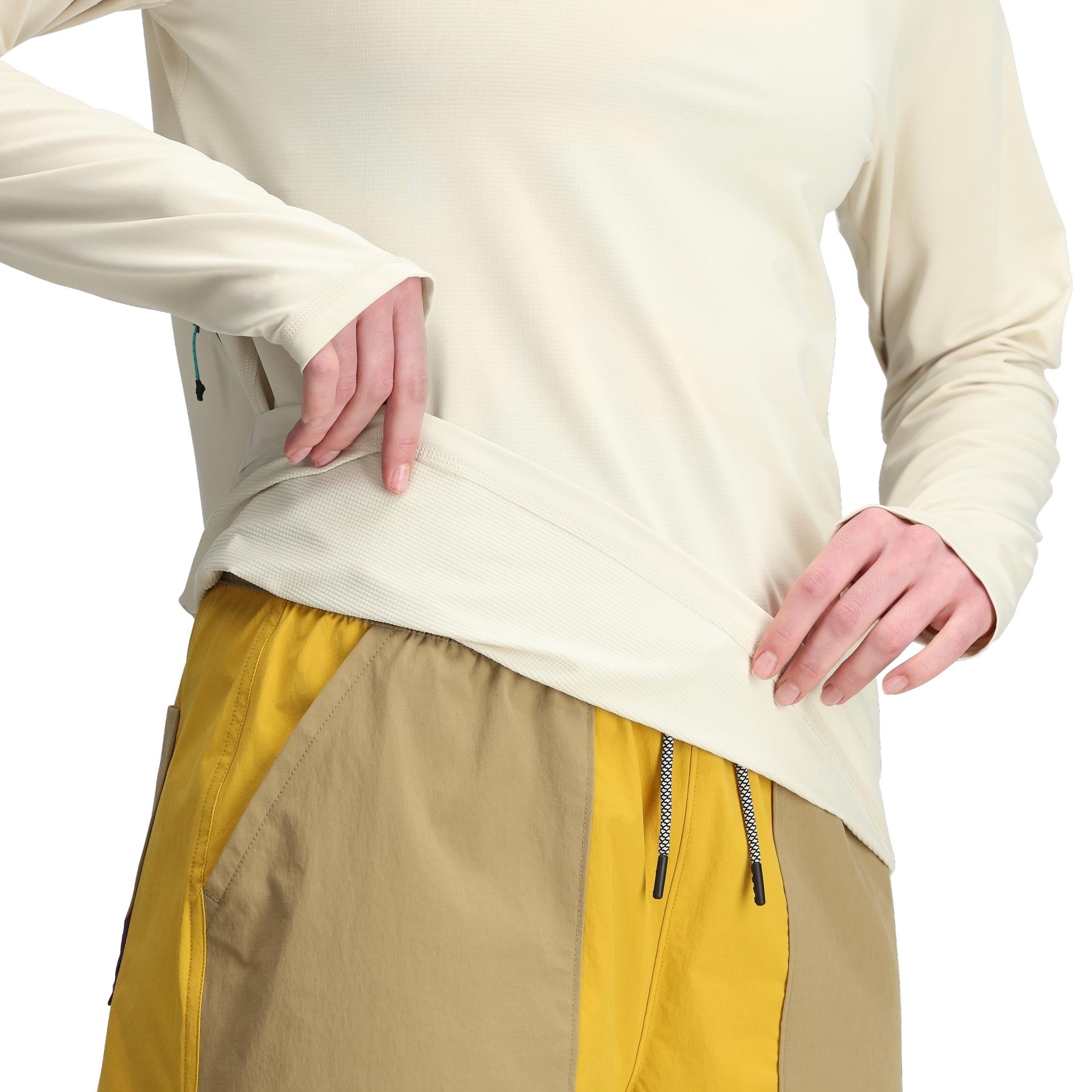 Allgemeine Detailaufnahme von Topo Designs Sun Hoodie - Damen in "Bone White"