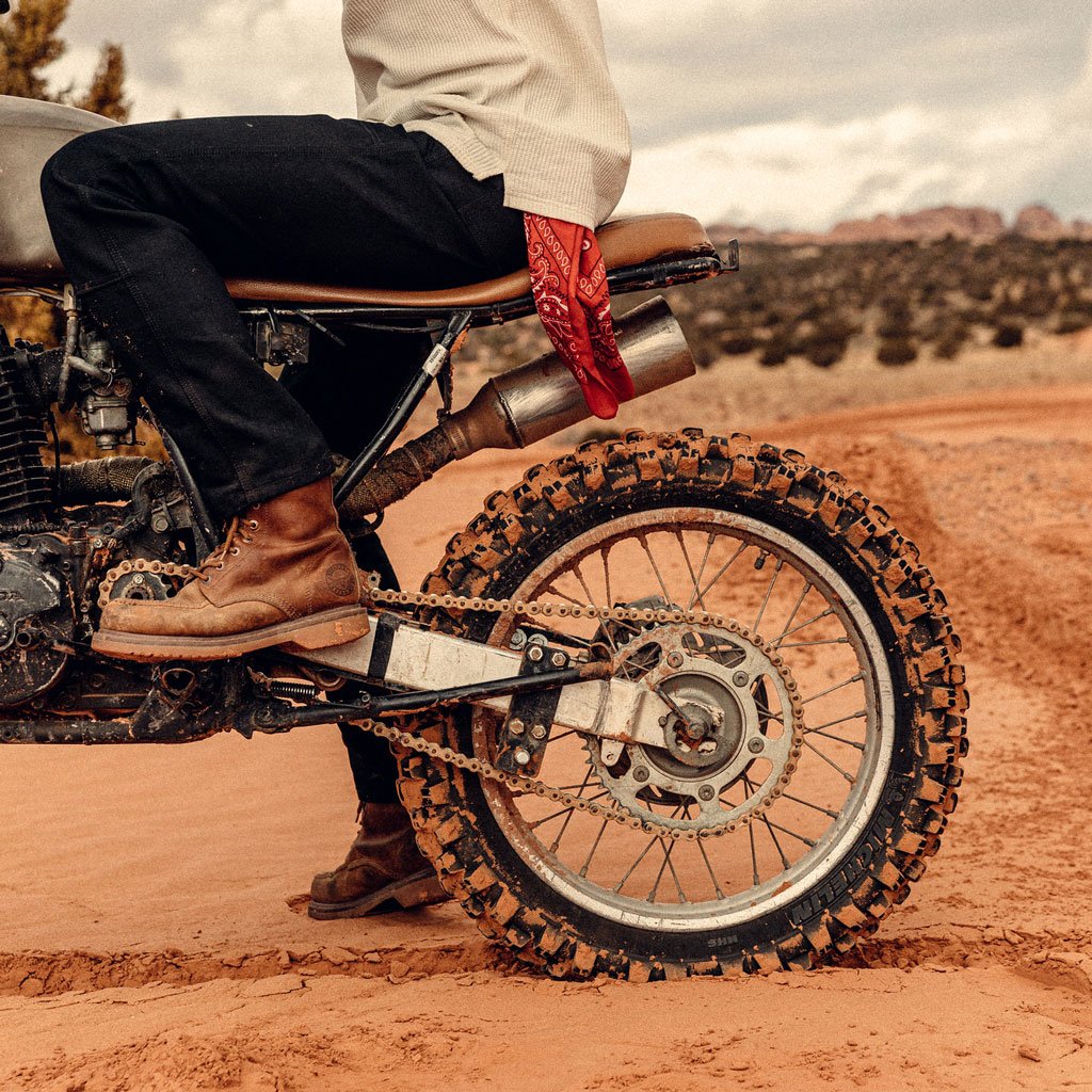 Vélo, escalade et prise de vue sur le White Rim Trail avec Will Saunders