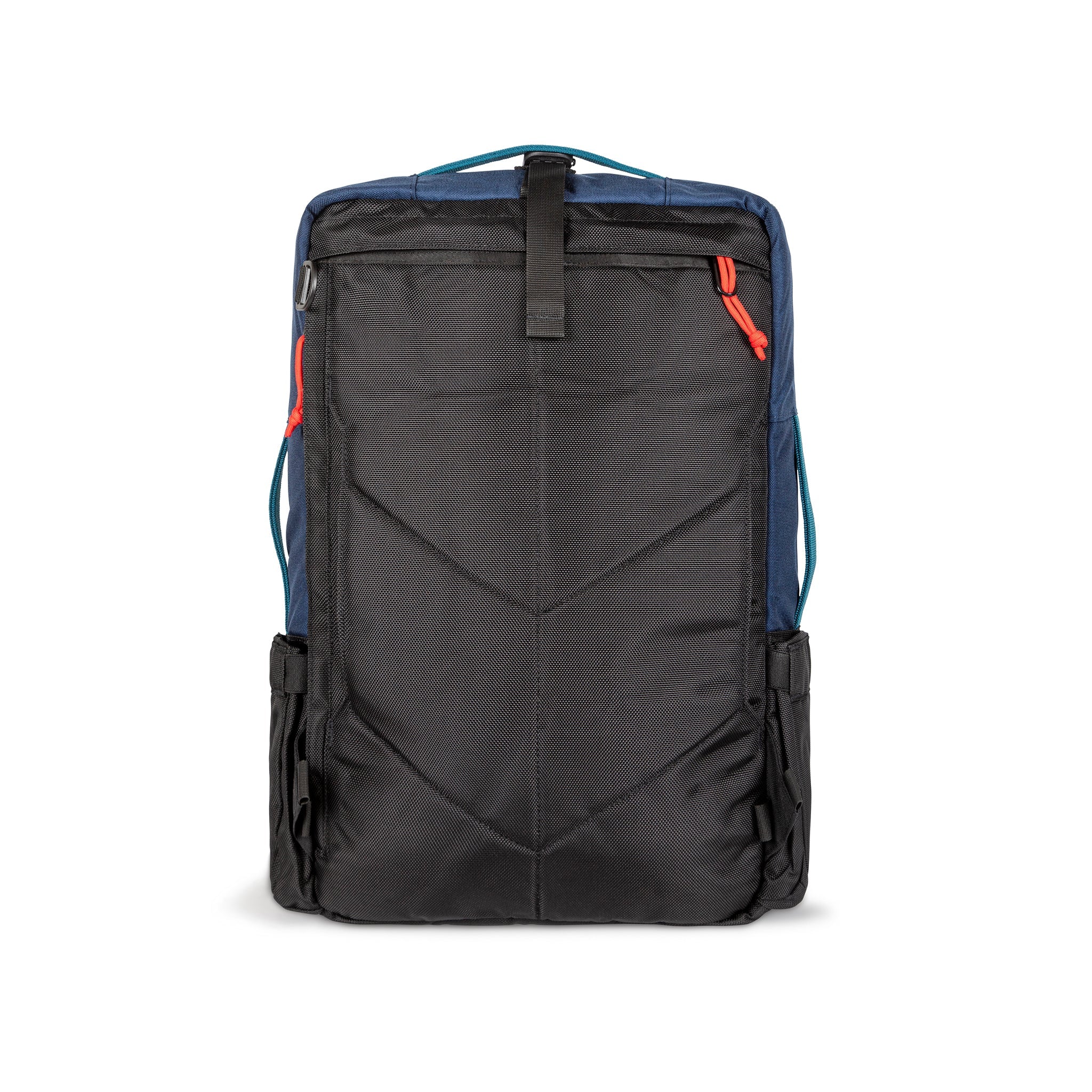 Vue générale de l'arrière du Topo Designs Global Travel Bag 30L Durable Carry On Convertible Laptop Travel Backpack en bleu marine avec les sangles rangées.