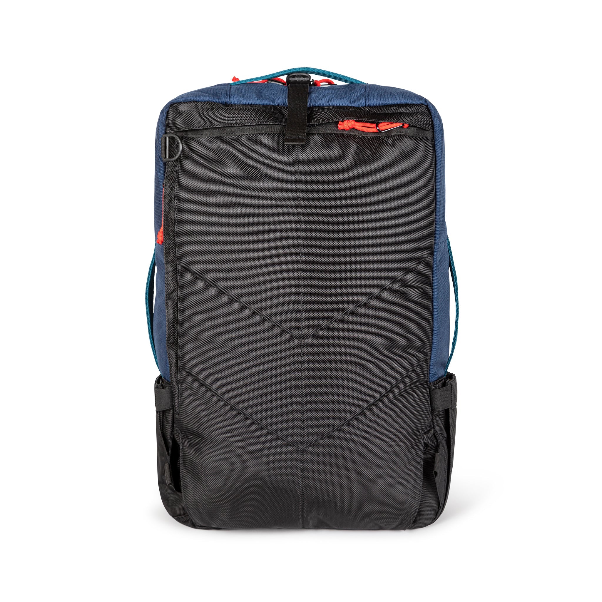 Vue générale du panneau arrière du Topo Designs Global Travel Bag 40L Durable Convertible Laptop carryon avec les sangles du sac à dos rangées en bleu marine.