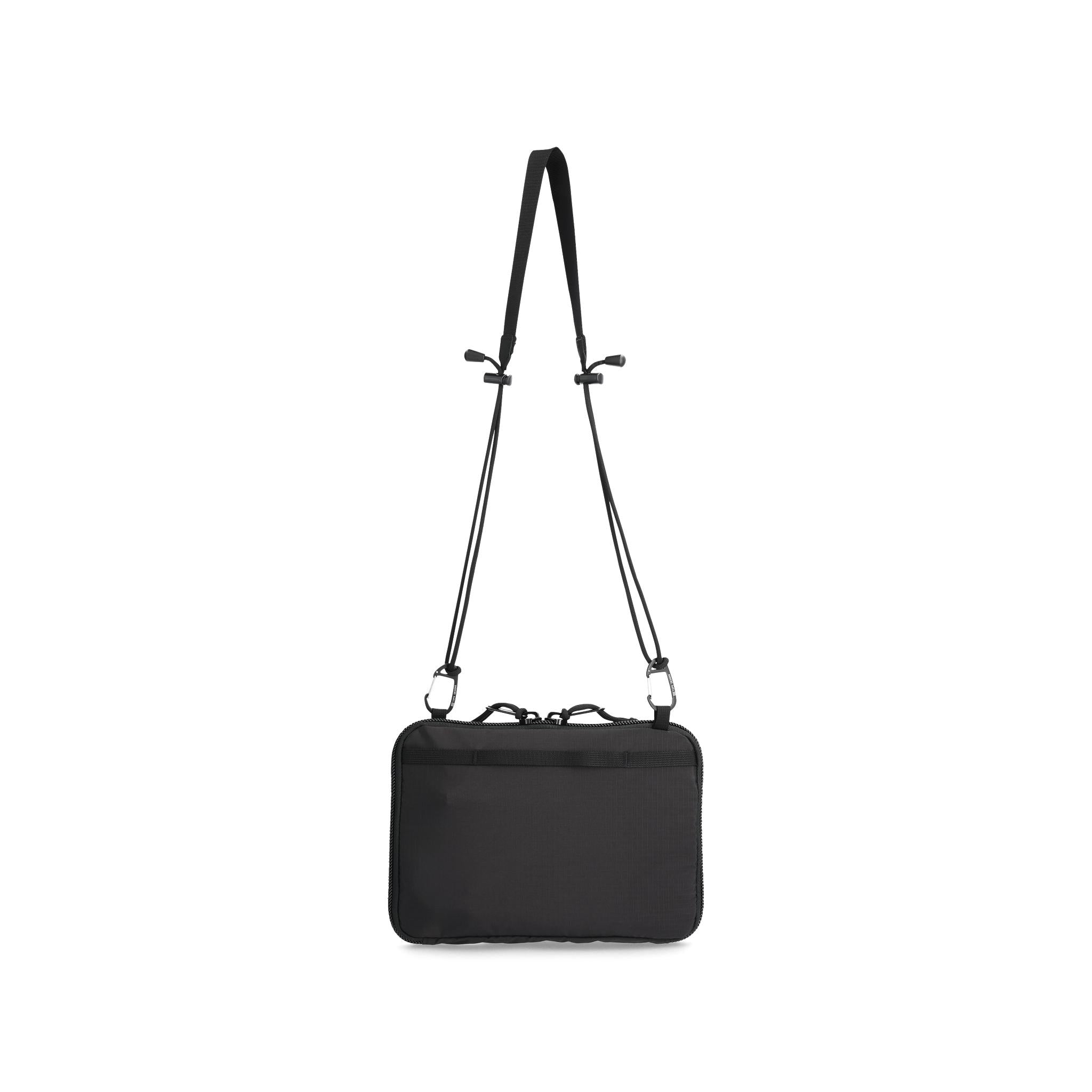 Vue arrière du sac d'accessoires Topo Designs All Adventure en "Black" (noir)